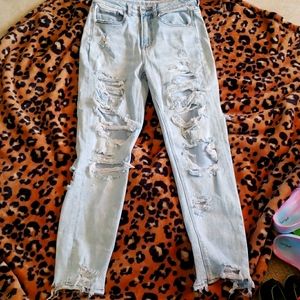 American eagle mom jeans